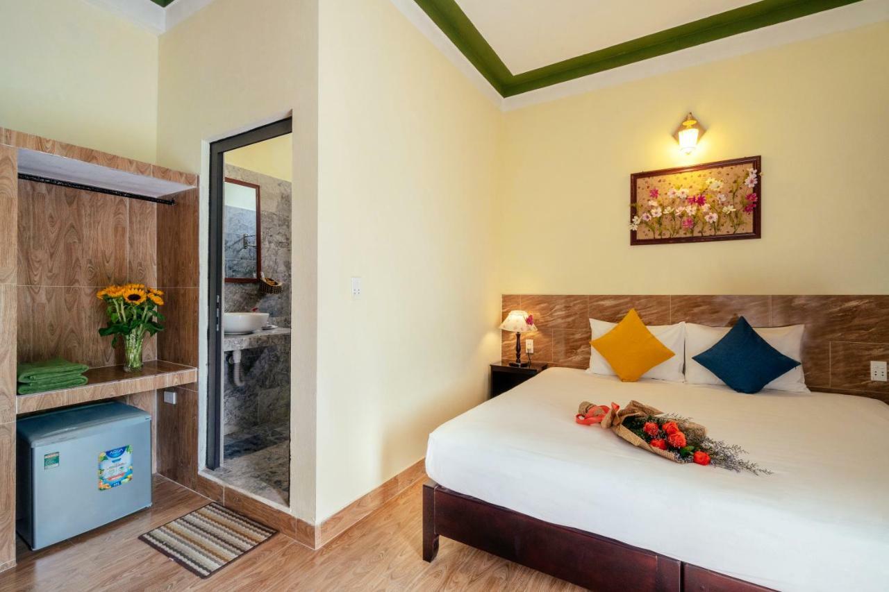 Green Bud Hostel And Homestay Хойан Экстерьер фото